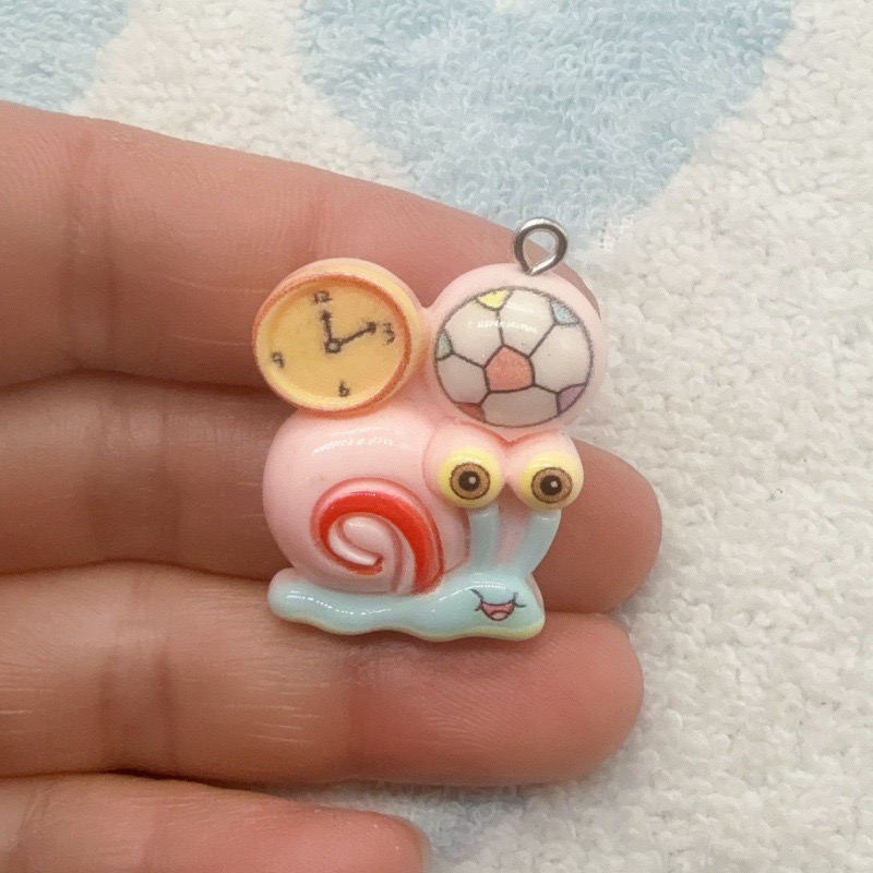 10 Stück Cartoon-Harzanhänger, – Resin Bewertung und Preis