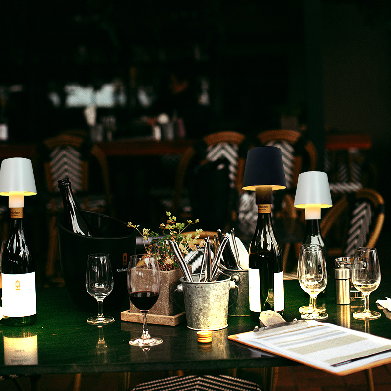 Wiederaufladbare dimmbare Wein – Glass Bed Bewertung und Preis